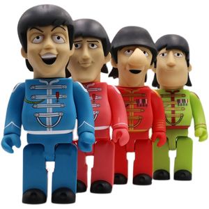Nova estoque Bearbrick Building Block Viol￪ncia Urso Beatles The Beatles Lonely Heart 4 Doll Accessories Fashion Play Handle 400% 28cm