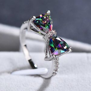 Band Rings Huitan Personality Multi-colored CZ Bow Rings for Women Fancy Bride Wedding Ceremony Party Finger-ring Nice Gift Fashion Jewelry G230213