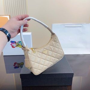 Carteira Designer Bolsa Feminina Luxo Bolsa de Couro Macio Corpo Delicado Nylon Moda Peça Versátil