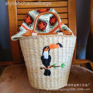 Totes Beach bag corn husk woven straw bag embroidered bird rattan handle 2022 new women's bag bucket handbag 0223/23