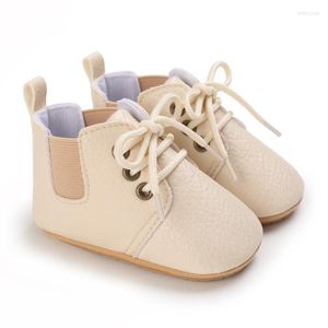 Erste Wanderer 2023 Babyschuhe Junge geboren Säugling Kleinkind Lässige bequeme Gummisohle Anti-Rutsch-PU-Leder Crawl Crib Mokassins Sho