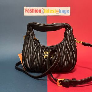 Designerväskor satin stora MiU handväskor underarm wander HOBO Clutch Håller Handstång Axelväska Mode Lyx Retro plånbok Läder Bankett tote Resehandväska