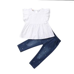 衣料品セット幼児の女の赤ちゃんの夏の素敵なカジュアル2PCSフリルスリーブホワイトTシャツトップパールデニムパンツ2-7y