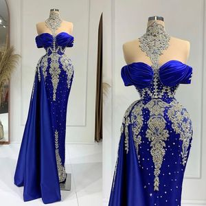 Luxuious High Neck Pärlor Aftonklänningar Sexig älskling Mermaid Prom Dress Floor Length Crystal Formal Party Gowns