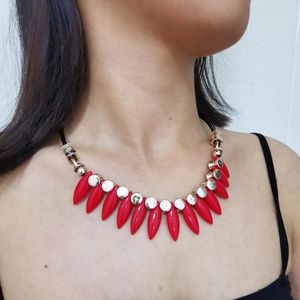 Choker HC Böhmen färgglada geometriska pärlor krage halsband kvinnor flickas sommar etniska klavikel smycken uttalande goth hänge