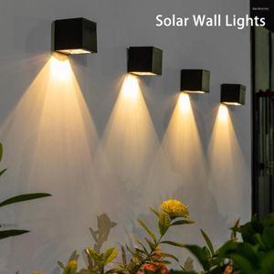 Solar Light Outdoor Garden Square Wall Lamp Solljus sensor IP65 Vattentät Courtyard Balkongstaket efter dekorationslampor