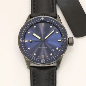 GF Factory Watch diameter 43mm, with Cal.1315 movement splint amaranth bearing satin matte fluoro rubber wet strap