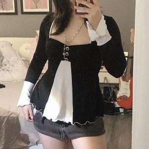 Women's T Shirts Sexy Women Knitwear Tops Long Sleeve Low Cut Buttoned Neck Pleated Hem Patchwork Ladies Sping Fall Cotton Clothing Tees