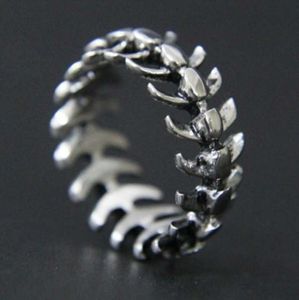 Band Rings Vintage Gothic Rock Hip Hop Bones Mens Rings for Punk Fish Bone Male Women Universal Ring Dragon Bone Gift Party Syckel G230213