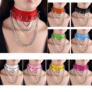 Podwiązki Sexy Choker Punk Goth Collar Uprząż Kobiety Bielizna Serce Wisiorek Akcesoria Studded Chunky Naszyjnik Biżuteria Łańcuch Emo Rave Wear