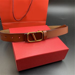 女性デザイナーベルトのためのファッションブラックvレザーベルト美しいシンプルな文字バックル2.5cm Cinturon Mother S Day Gifts Solid Color Red Solid Color Luxury Belt Mens
