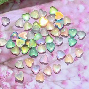 Tırnak Sanat Dekorasyonları 100 PCS Aurora Kalp Charms Opal Taşları Seviyor 6mm Açık Renkli Yanardöner Sevgililer Düğün Takı Dekorasyonu