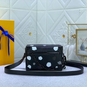 Mini Bolsa de Designer Holoque Bolsas de Trunk Menor Mulheres Luxurosas Mensageiro Mensageiro Bolsas de ombro de couro genuíno