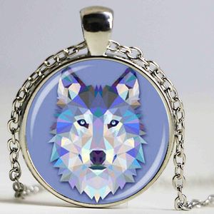 Pendant Necklaces Wholesale Glass Dome Fashion Cabochon Wolf Necklace Art Picture Vintage Handamde Jewelry Gift