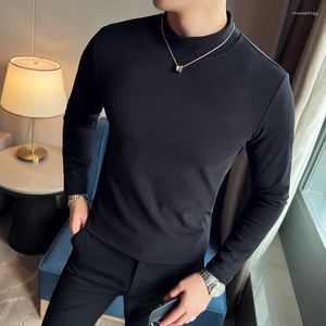 T-shirt da uomo Plus Size 4XL-M Autunno Inverno manica lunga calda velluto T-shirt per uomo Abbigliamento 2023 Slim Fit Casual Pullover Tee Shirt