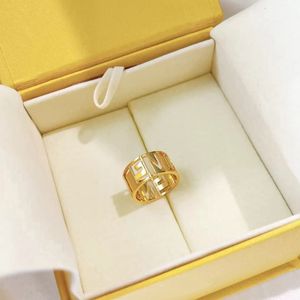 デザイナーリングLuxurysLoveRings Women Rings Classic Luxury Designer Jeweller