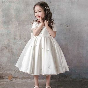 Платья девочки 2022 Летнее белое церемония платье с бисером дизайна дня рождения элегантный платье для крещения принцессы для детских платьев A561 W0224