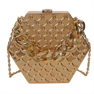2023 Fashion New Gold Pvc Designer Clutch Bag Box Design Party Evening Chain Shoulder Crossbody Bags Small Purses And Handbags 230224