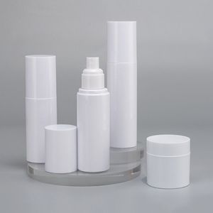 ホワイトプラスチックポンプボトル補充可能な再利用可能なポータブルディスペンサー香水エッセンシャルオイルローションセルムクリーム100ml 120ml 150ml