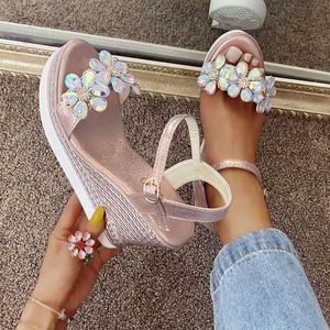 Sandals New Female Ankle Strap Buckle Rhinestone Crystal 2023 Summer Women Round Toe High Heels Fashion Ladies Wedges Shoes Gold Y2302