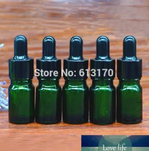 50pcs 5mlグリーンガラスドロッパーボトル、5cc空のエッセンシャルオイルボトル小さなサンプルバイアルブラックラバー品質