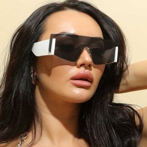 Okulary przeciwsłoneczne Jacjad 2021 Stylowe okulary przeciwsłoneczne Stylowe Stylowe Stylowe Tarcze Bezprzewodowe dla kobiet