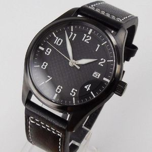 Wristwatches Black PVD Coated Sapphire Men's Watch Automatic NH35/NH35A Movement Date Window Leather Strap Brushed Watches 40mm