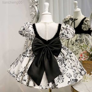 Flickans klänningar Little Girl Evening Dresses Luxury Birthday Party Ball Gown Flower Child Bow Print Dress Princess Elegant Kids 2 6 8 10 14 år W0224