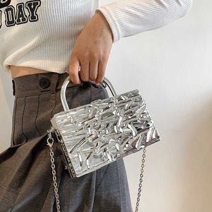 Metallhandtag Box Design Women Party Clutch Bag 2022 Ny axelkedja handväska handväskor kvinnlig silver tygväska crossbody väska 230224