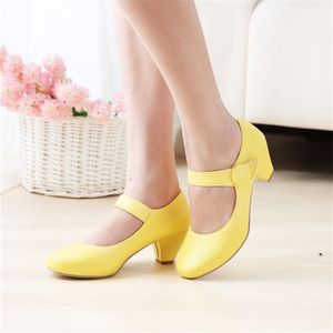 Dress Shoes Casual Yellow Heeled Women Fashion Mary Janes Shoes PU Leather Short Heel Pumps Buckle Yellow Pink Party Wedding Shoes Ladies 230224