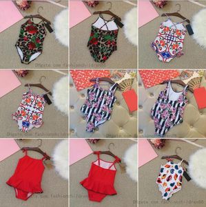 Summer SwimeWear Girl One Piece Printed Swimsuit Toddler Girls Children Holiday Beach Bathing Bikini Designer Kläder barn