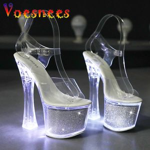 Sandali Light Up Glowing LED Stripper Shoe Luminoso Trasparente Trasparente Star Platform Summer 17.5CM Sexy Tacchi alti in cristallo 230225