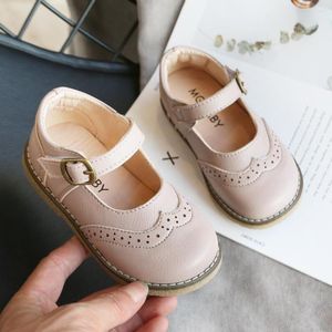 Sapatos atléticos infantil crianças crianças meninas meninos couro de couro britânico sandálias de festas sólidas com para crianças