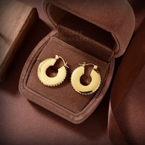 Brincos circulares Botiega Puds Dangle for Woman Gold Plated Reproduções Oficial Designer de marca nunca desaparece o presente requintado 041