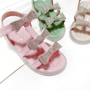 Sandals Bowtie Sandals Girl High Quality Soft Sole Slip On Rhinestone Princess Shoes Dress up Pretty Summer 2021 Pink Green Khaki Z0225