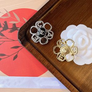 Women Flower Stamp Brooches Couple Gift Jewelry Pin Gemstone Brooches Desinger Vintage 18K Gold Plated Brooc lovers Wedding party Dress Accessories Gifts With Box
