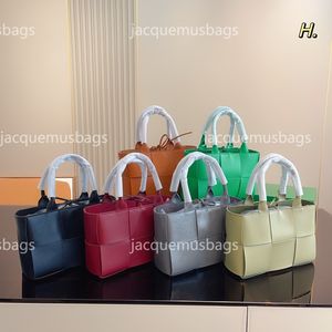 Small Arco Tote Bag Designer Luxury Bag Grained Leather String Closure Handbag Bonded Suede Lining Women Shoulder Bags