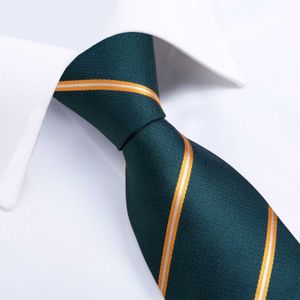 Pescoço amarra o novo ouro verde listrado de seda masculino 8 cm de casamento de casamentos de casamento de pocket square abojustros -links homens presentes Gravatas Dibangus