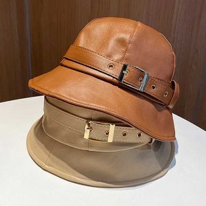 HBP New Wide Brim Hats 2022 fêmeas de couro feminino feminino japonês haruku tira masculino homem chapéu de balde gorras p230327