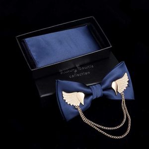 Krawatten JEMYGINS Original Metall Goldene Flügel Zweischichtige Halsfliege Solide Fliege Herrenmode Verstellbare Fliege Einstecktuch Box Set