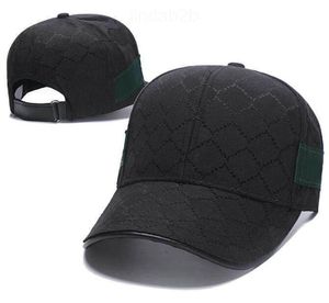 Moda top cap erkek tasarımcı beyzbol şapkası lüks unisex caps İtalya ayarlanabilir şapkalar marka sokak takılı moda sporları casquette nakış cappelli firmati a45