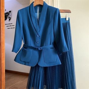 Tvådelad kläddesigner Vintage Elegant 2 PCS Set Plaid Suit Coat Mesh kjol Kvinnor Kontor Arbeta Kvinnors 230224