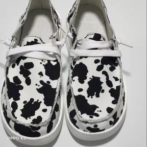 Dress Shoes Cow Print Canvas Shoes Men Low Animal Printed Men Casual Vulcanized Shoes Fashion Streetwear Man Skateboard Shoes 230225