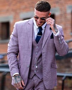 Męskie garnitury męskie ubrania towarzyskie sukienki ślubne Suit 3 sztuki Man Purple Blazer Nowator Prezent Elegancka sukienka (kamizelka spodni)