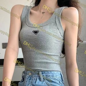 Women designer Tops Knits Tees t shirt Vest Knitted Sweater Woman Short T-shirt Round neck sleeveless Undercoat womens sexy camisole Top Pullover