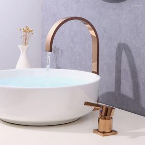 Badezimmer-Waschtischarmaturen, gebürsteter goldener Waschbecken-Wasserhahn, Einhand-Wasch- und Kaltmischung, breiter Mund