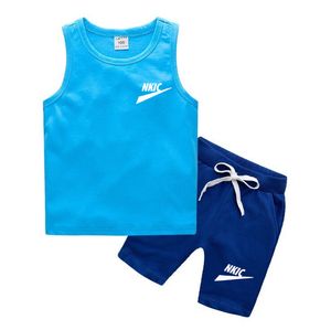 Yeni moda yürümeye başlayan çocuk yaz kıyafetleri kısa kollu set eşofmanlar çocuklar için spor kıyafetleri erkek kıyafetleri