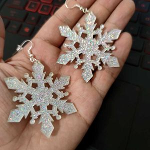 Charme kuguys joias de acrílico fofo brilho de flocos de neve de natal para meninas acessórios da moda G230225