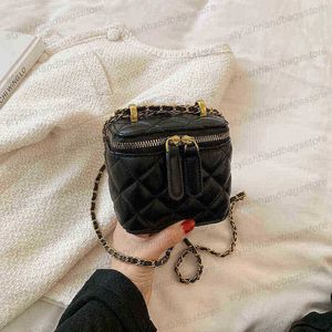 Мини-сумка Сумки 2021new Fashion Модная женская роскошная сумка с бриллиантовой цепочкой Лето Высококачественная сумка-мессенджер в западном стиле Y220630