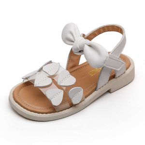 Sandaler Casual Soft Kids Toddler Baby Shoes Summer Korean Bow Heart Little Children's Girls Princess Open Toe Barn Girl Beach Sandal Z0225